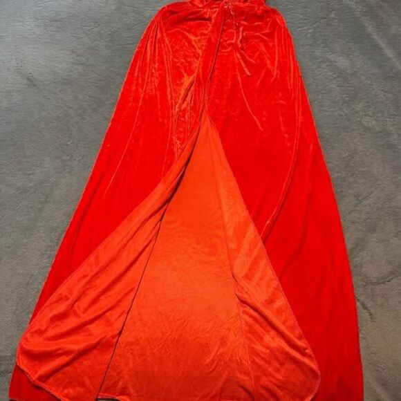 Adult Red Velvet Hooded Robe Cloak Halloween Costume - Picture 2 of 4